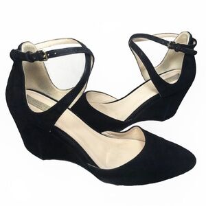 Cole Haan Grand OS Pump 8 Black Suede Wedge Round Ankle Strap Lacey Heel Shoe